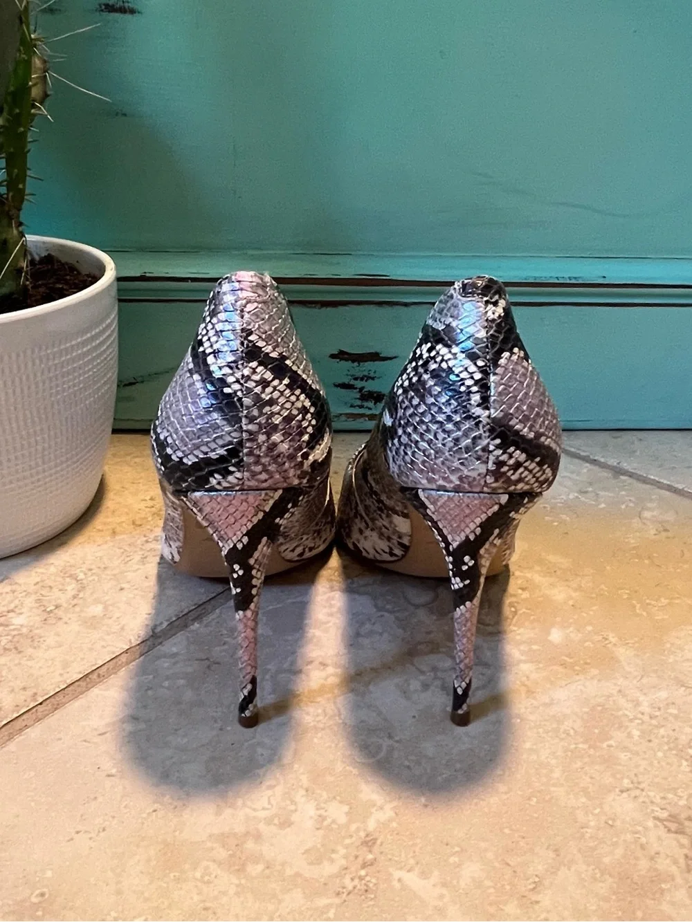 Aldo Iridescent Snake Print Pointed Toe Pumps w/ Stiletto Heel Women’s Size 8